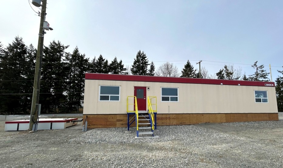 20260708_Photo_BOXXCA_CaseStudy_Amrize_Langley_24x60_Ext1_932x555