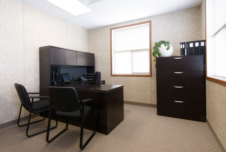 Ensembles de bureaux et de chaises de travail